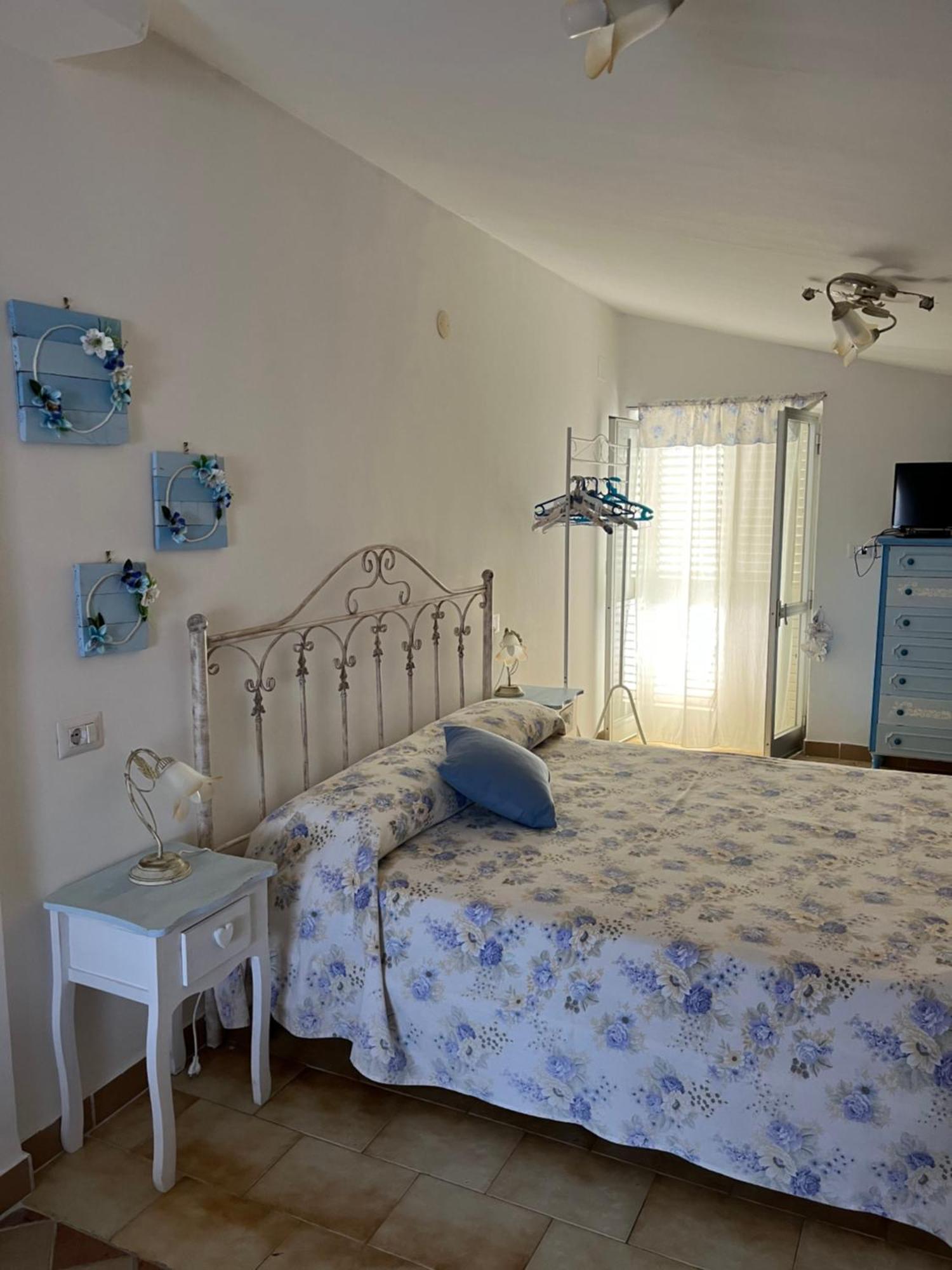 B&B Kalinìkta Ascea Bagian luar foto